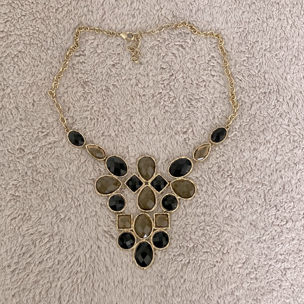 Chicly Necklace